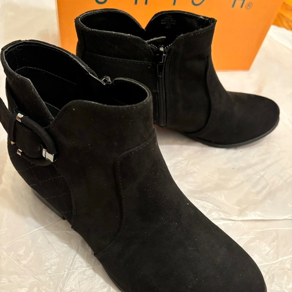 NWT Unisa Booties Boots - Picture 2 of 6